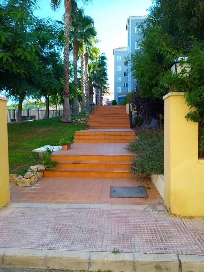 Appartement Alicante Golf Bonalba Avec Piscine Мучамель Екстер'єр фото